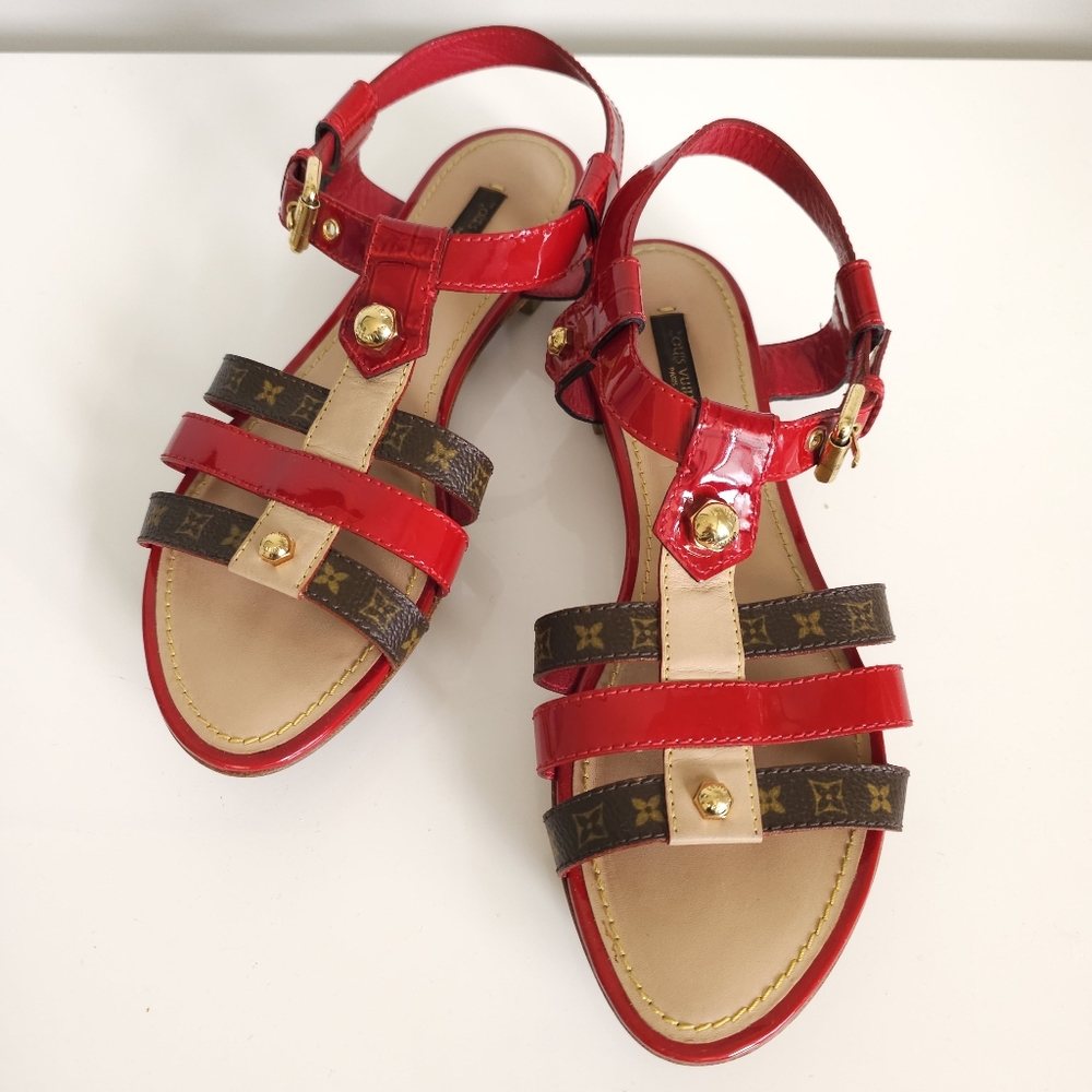 Louis Vuitton Tricolor Monogram Canvas and Patent Leather ankle strap Flat Sanda